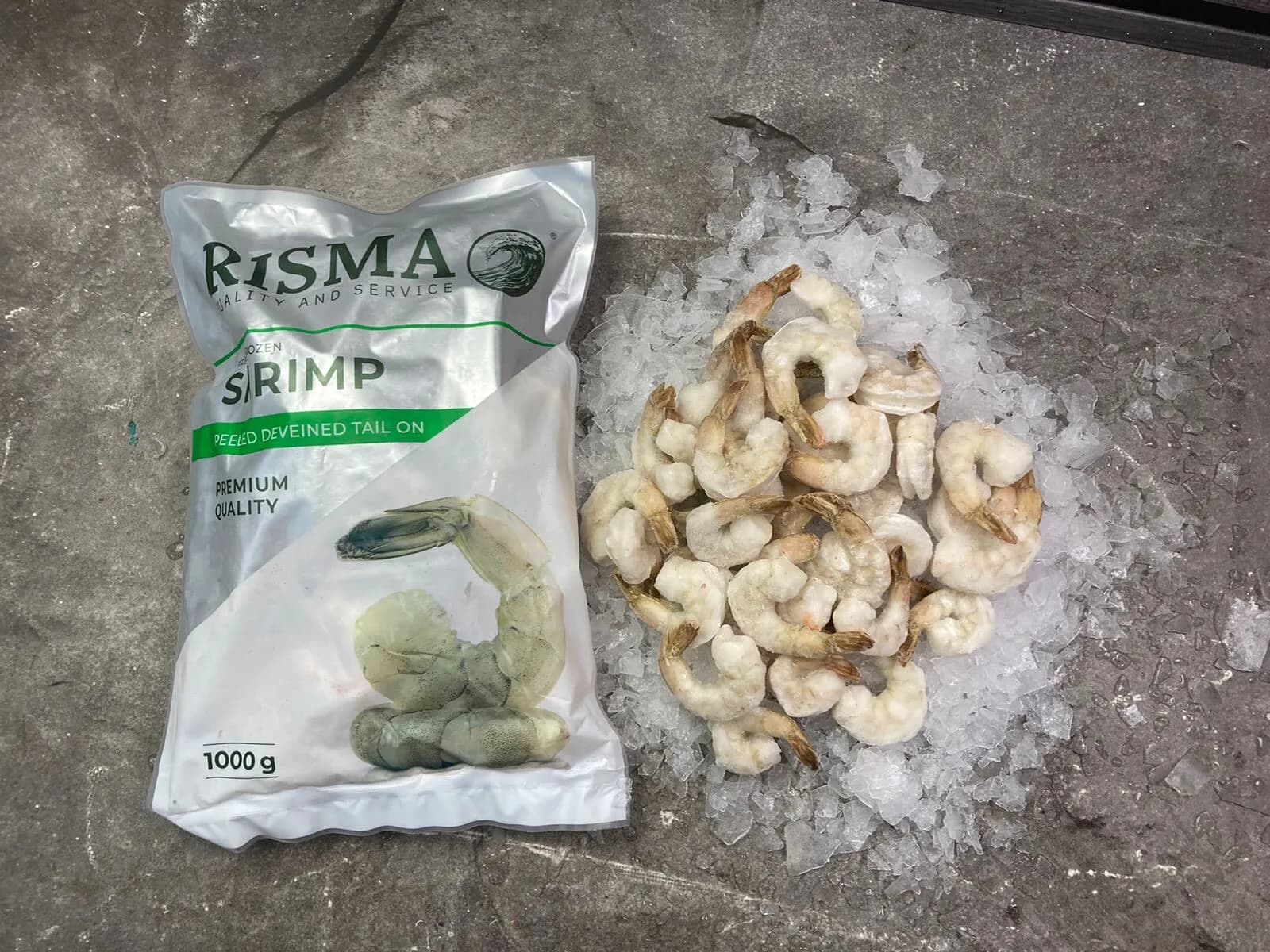 КРЕВЕТКИ ВАРЕНО-МОРОЖЕНЫЕ ОЧИЩЕННЫЕ С ХВОСТОМ 31/40 RISMA